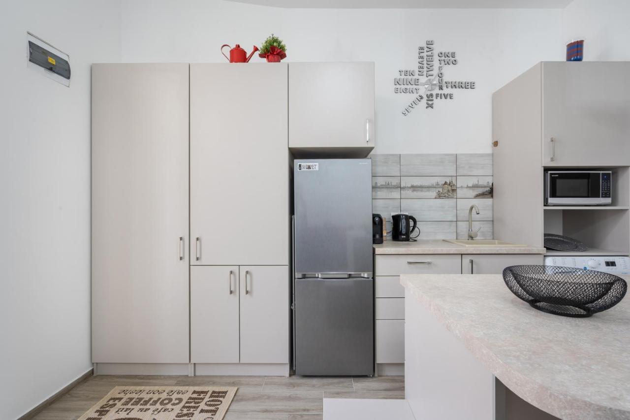 Bpr Embrody City Apartment Budapest Kültér fotó